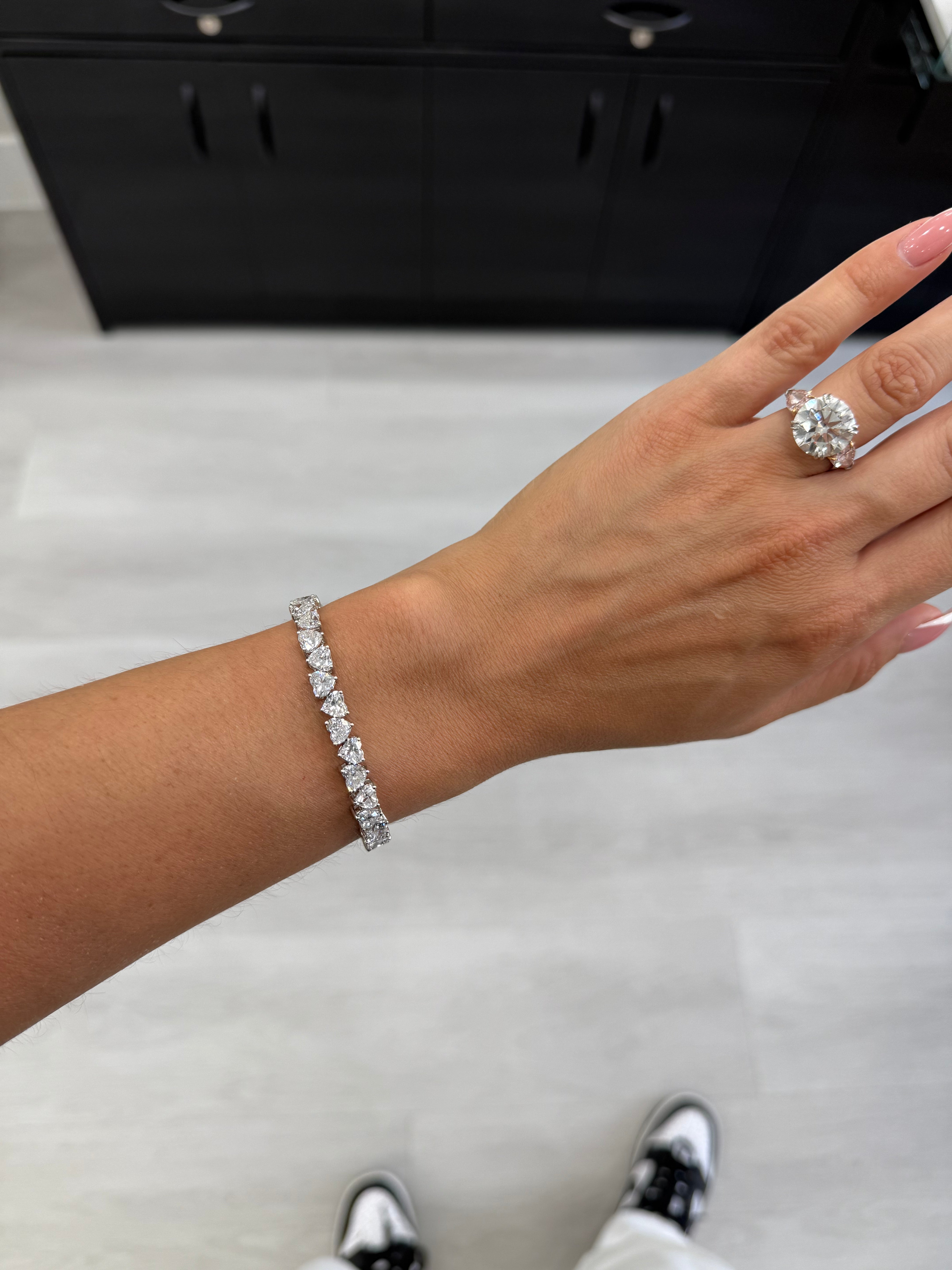 Heart Lab Tennis Bracelet