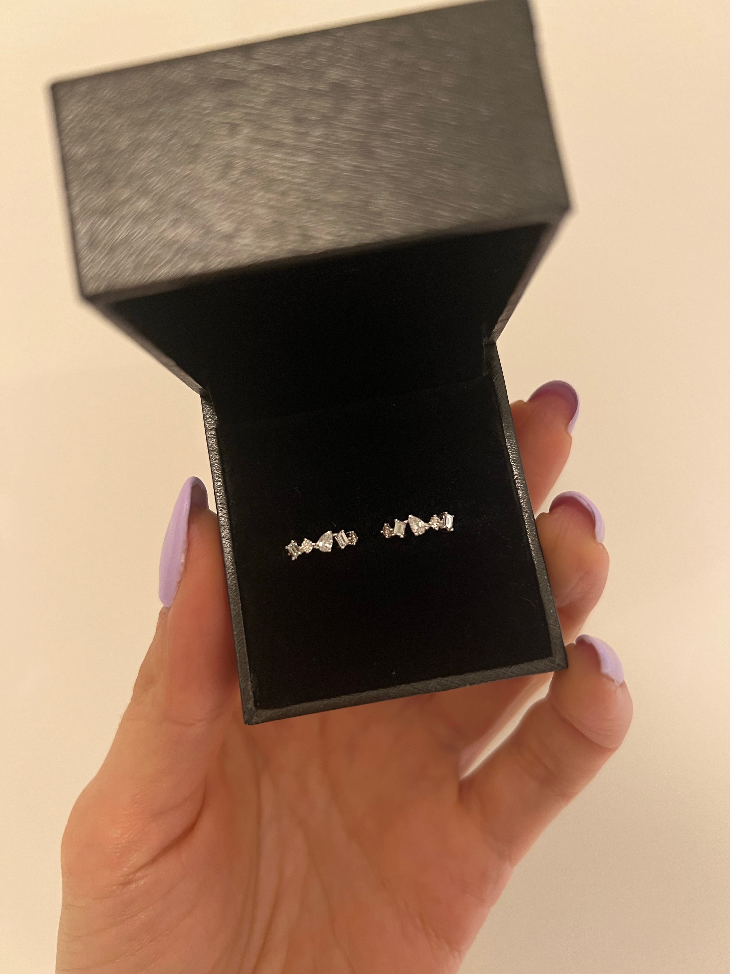 Multi-Shape Huggie