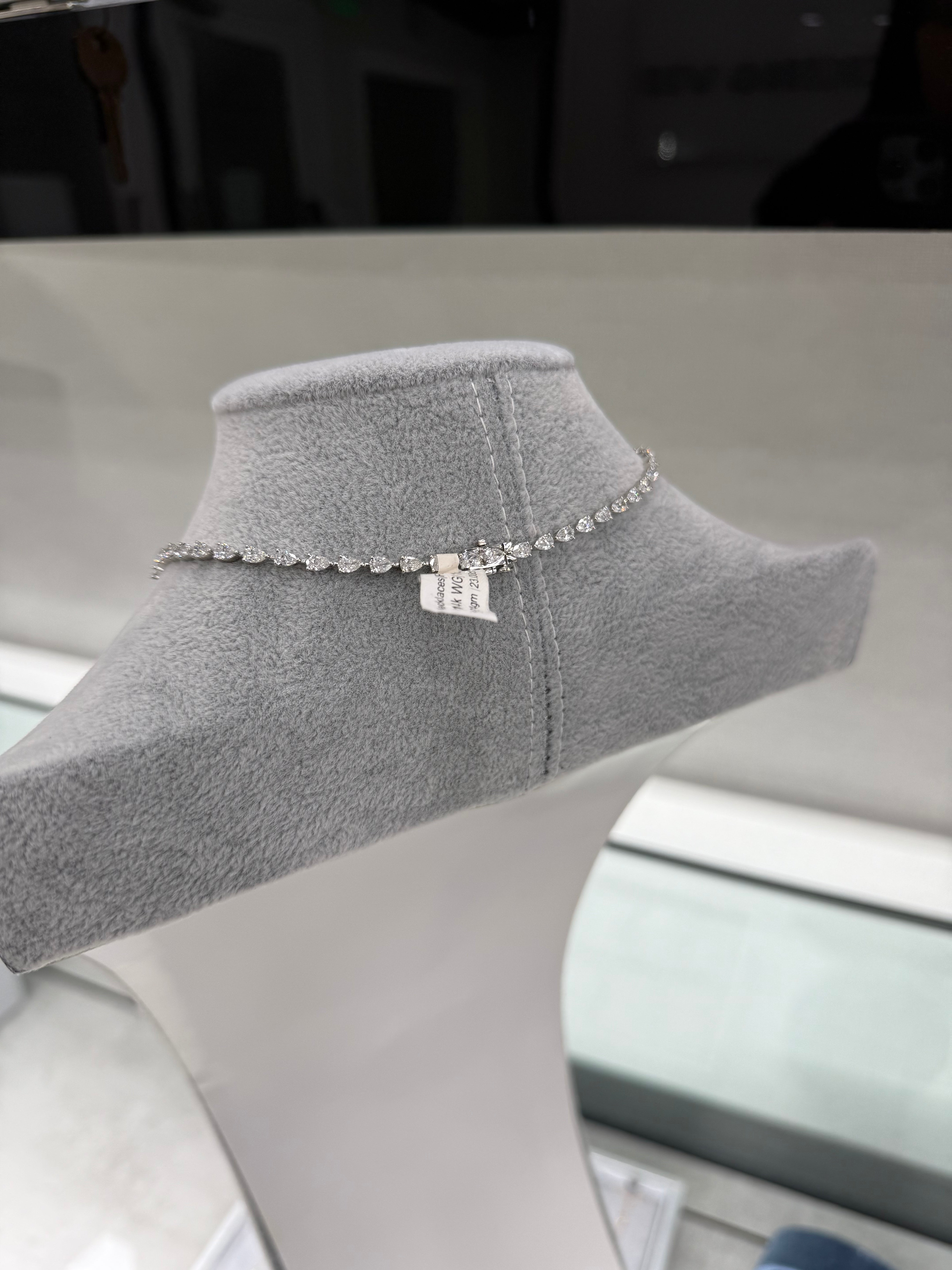 Linda Necklace
