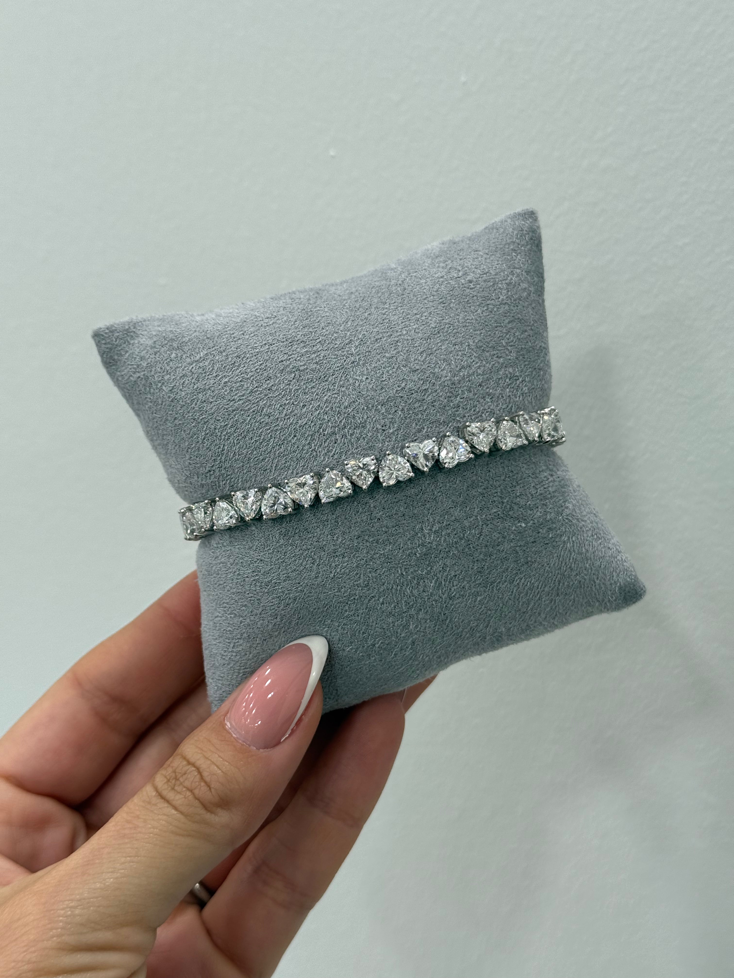 Heart Lab Tennis Bracelet