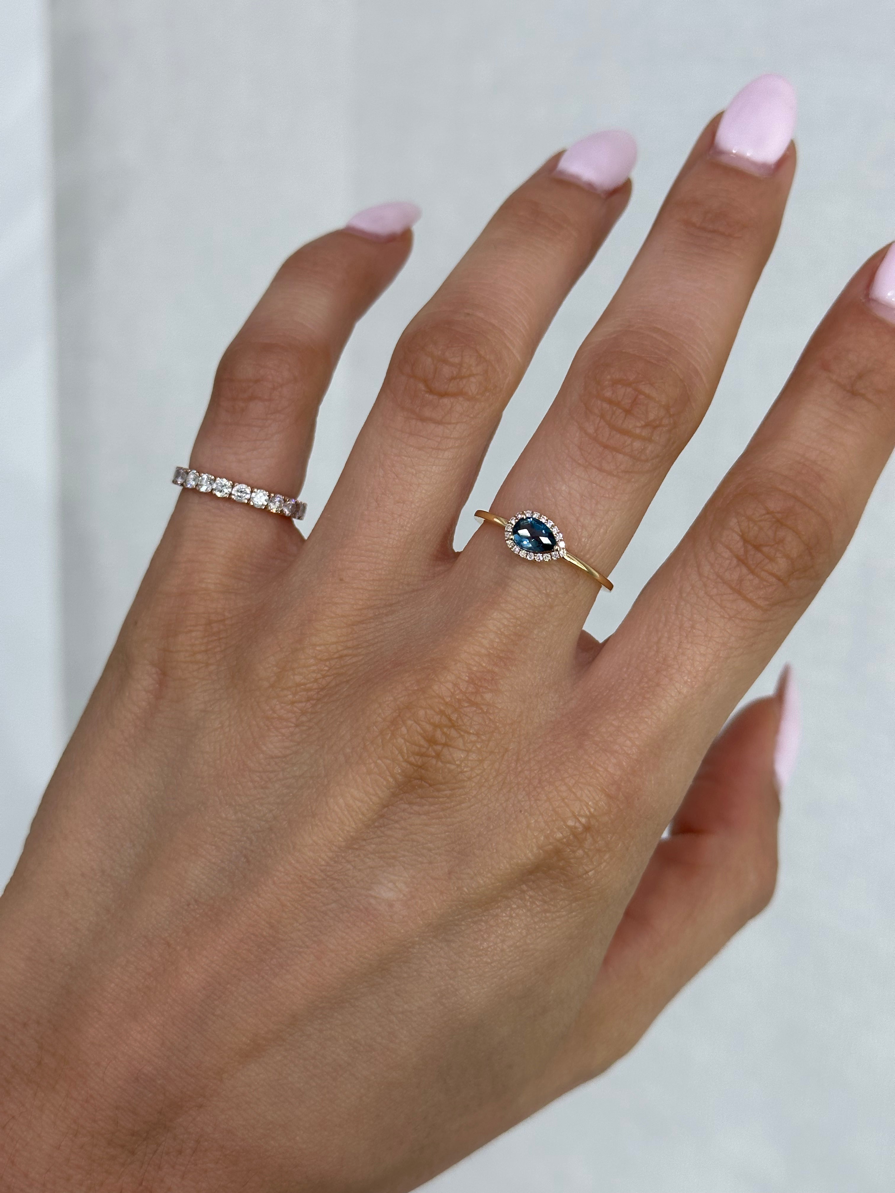 18k London Blue Topaz with Diamond Ring